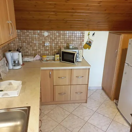 Sofita View Apartment *