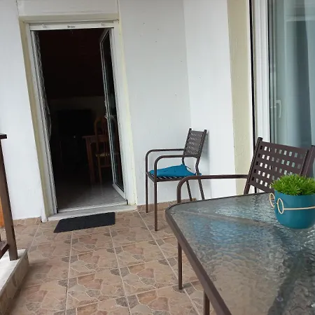 Sofita View Apartment *